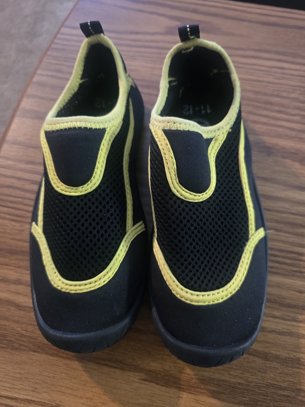 wonder Nation Black and Yellow Kids Water Shoes